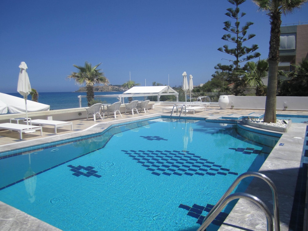 Petradi Beach Lounge Hotel 27/50