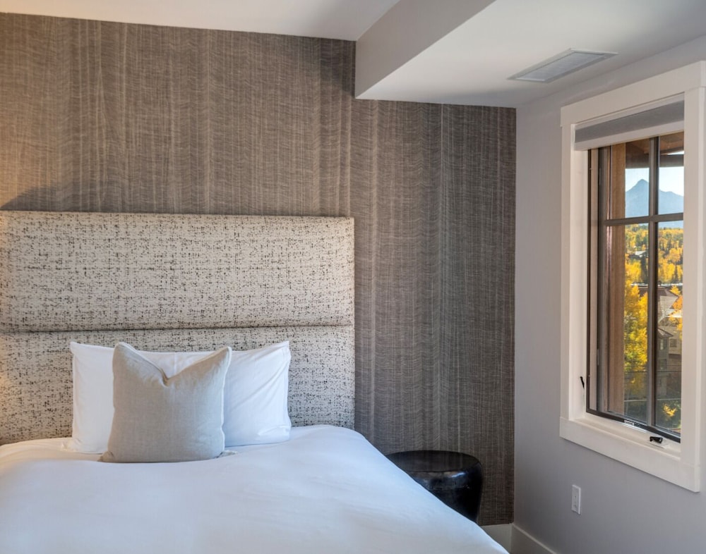 Madeline Hotel And Residences 29/79
