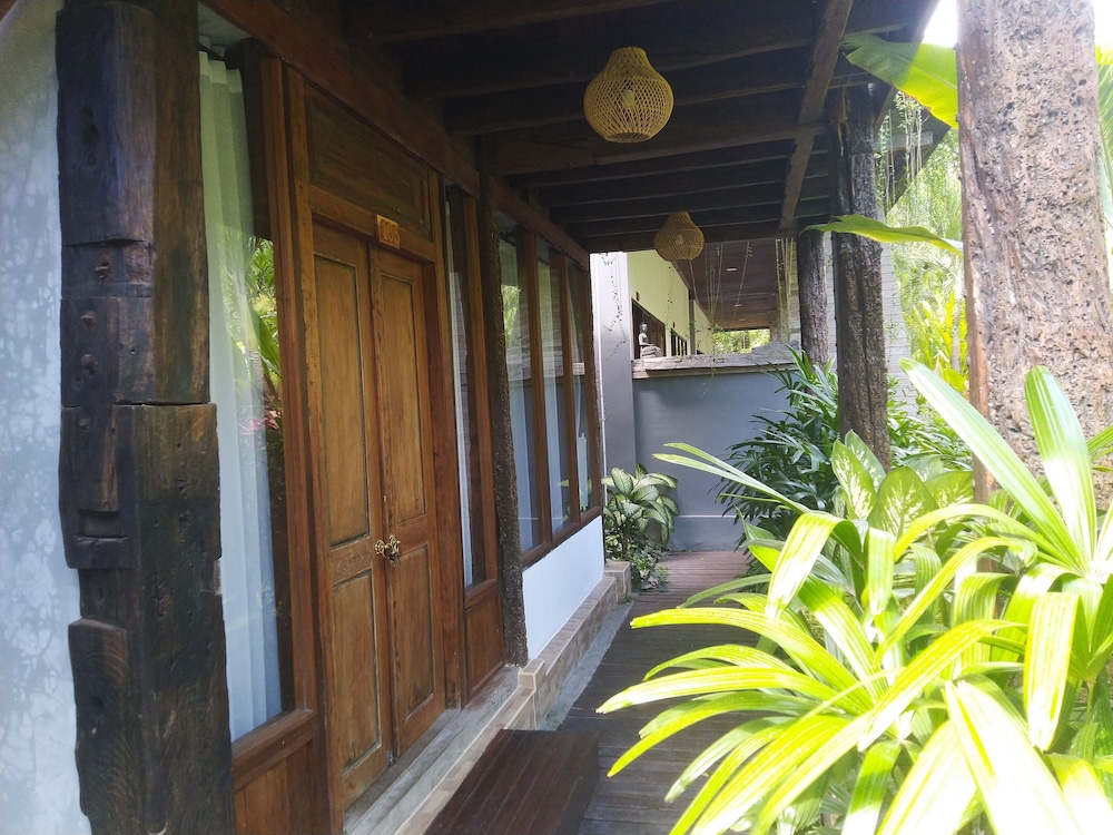Keramas Sacred River Village 2/50