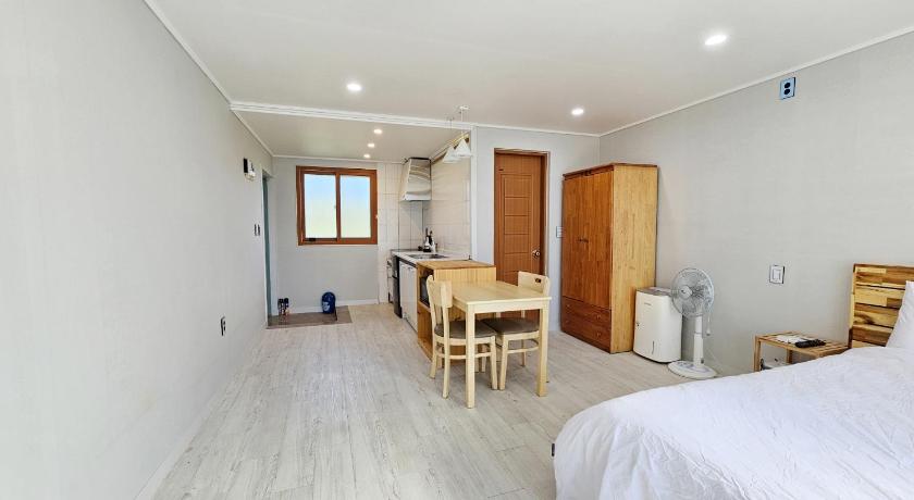 Greenside Pension 11/64