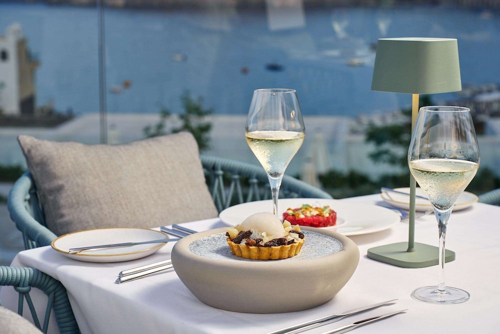 Lindos Grand Resort and Spa - Adults Only 37/50