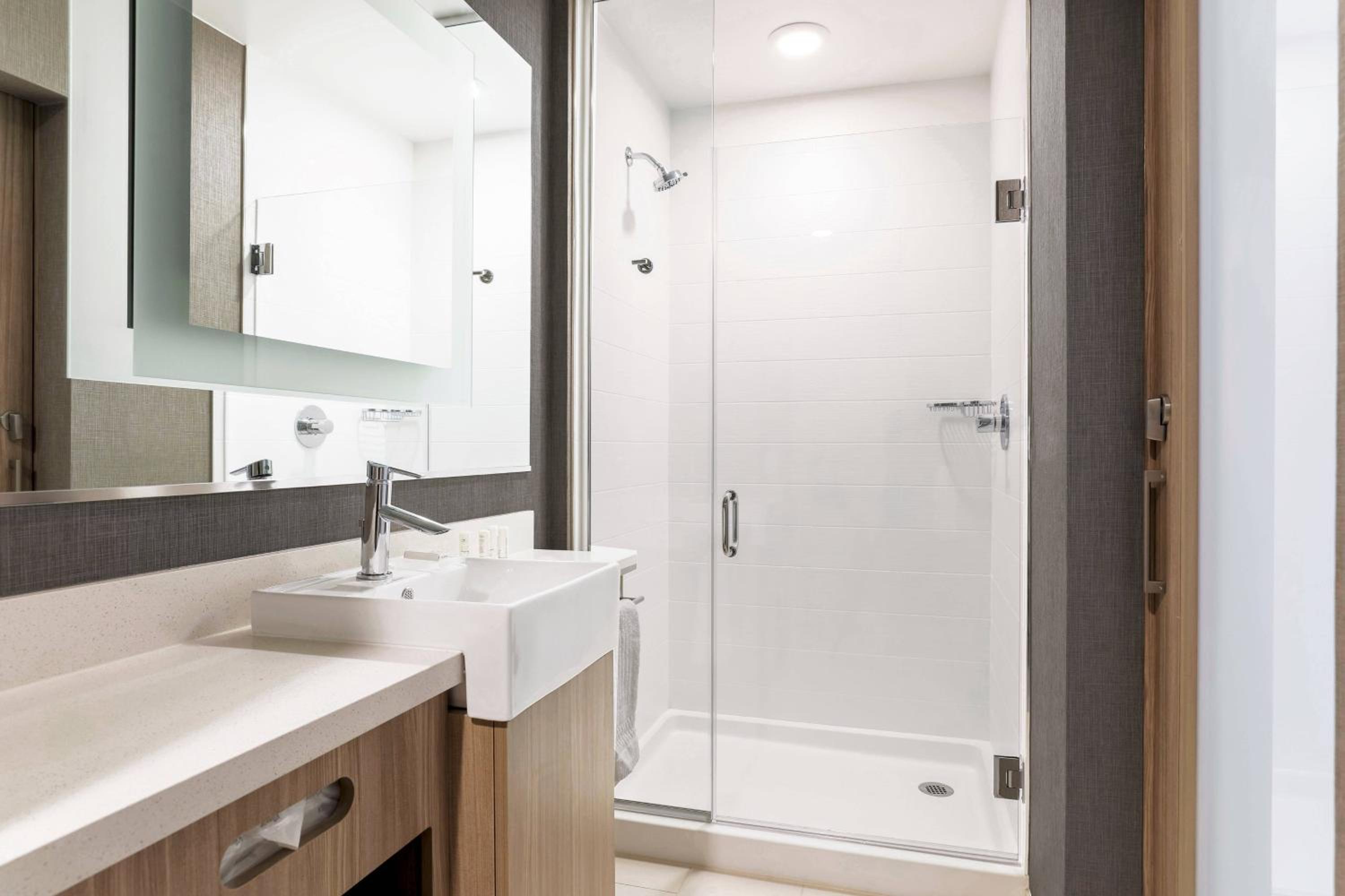 جناح استوديو بسريرين كوين مع سرير سحّاب إضافي، SpringHill Suites by Marriott Truckee Lake Tahoe 5/7