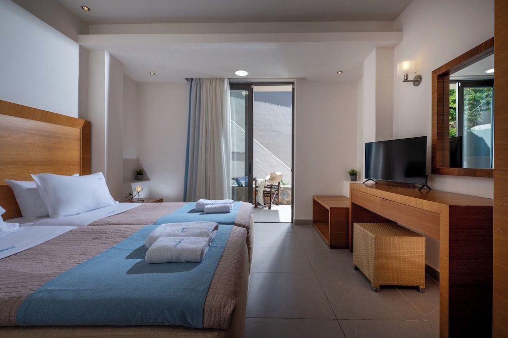 Creteco Hotel & Suites 33/72