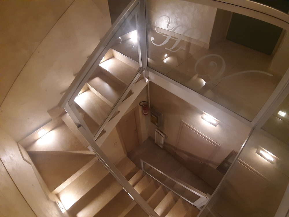Viola Hotel 23/34