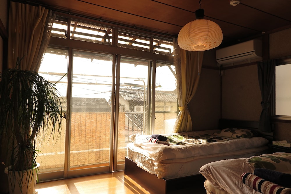 Jizo House 26/48