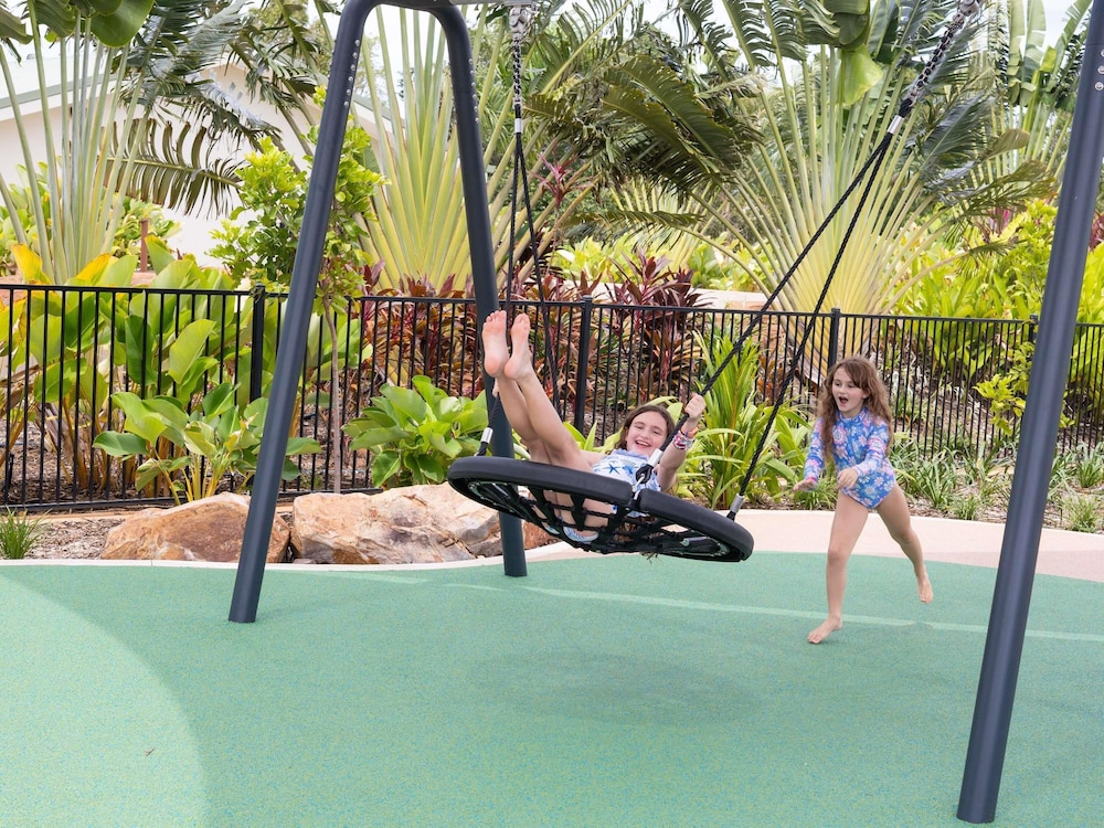 Mercure Darwin Airport Resort 55/83