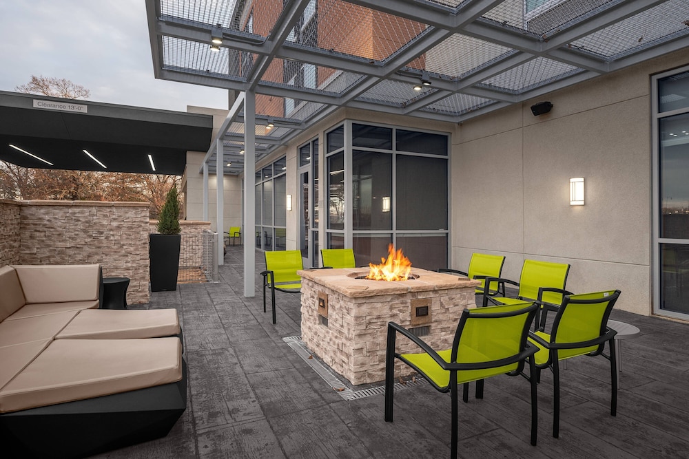 SpringHill Suites by Marriott Jackson 20/28