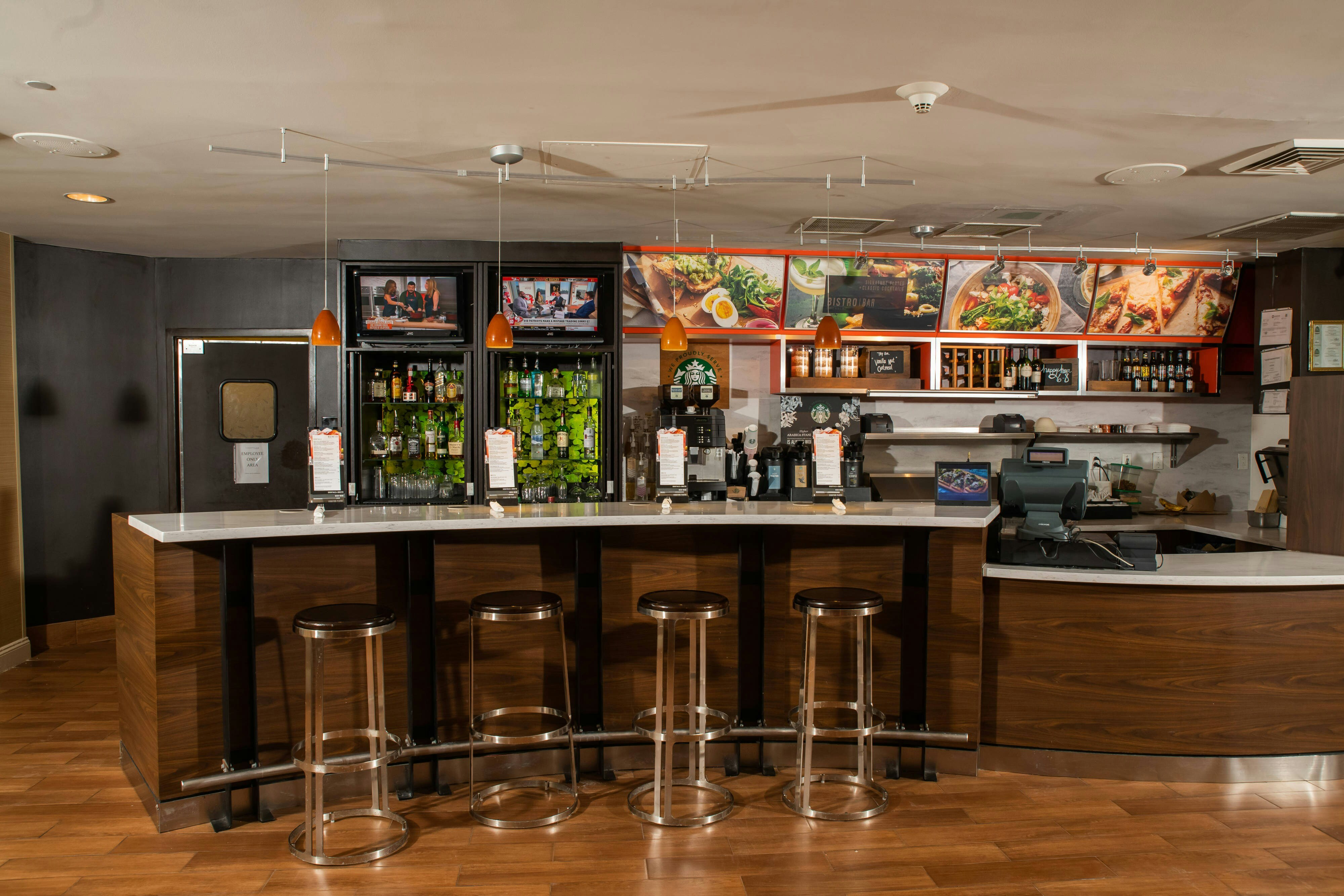 Courtyard by Marriott Erie Ambassador Conference Center 10/13