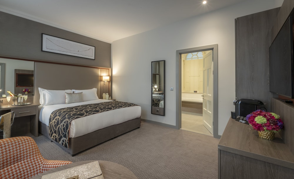 Clayton Hotel Charlemont 15/68