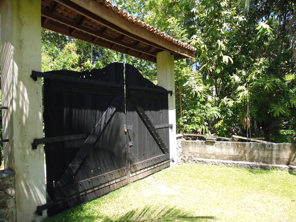 Lanrich Villa 10/20