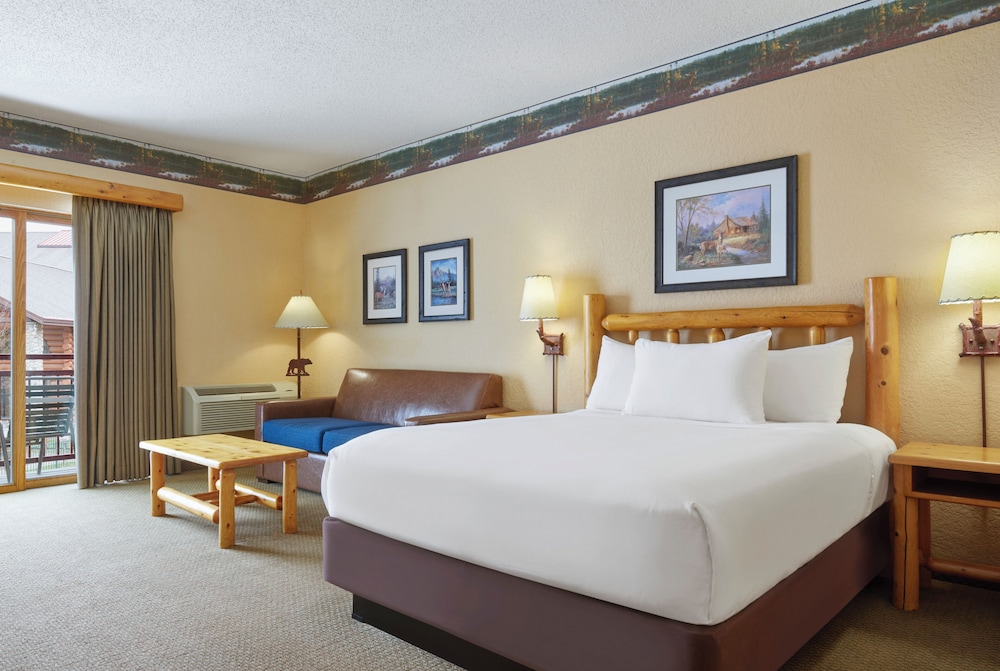 Great Wolf Lodge Traverse City 9/62
