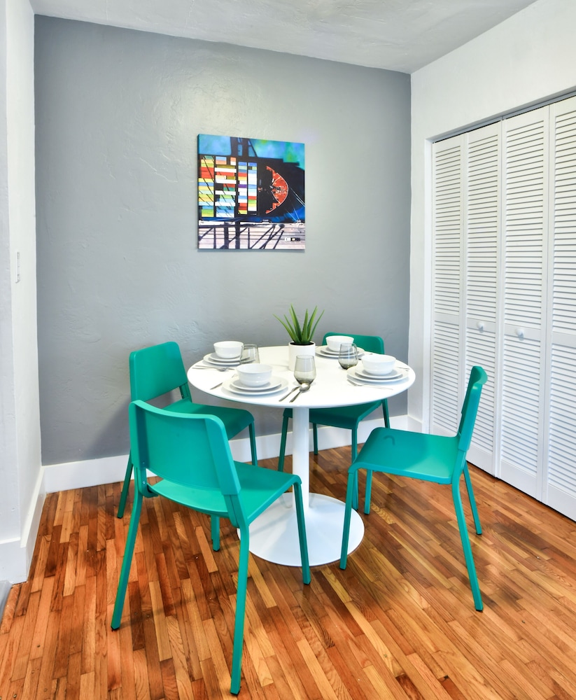 Broadway Suites Downtown By Rocketstay 58/67