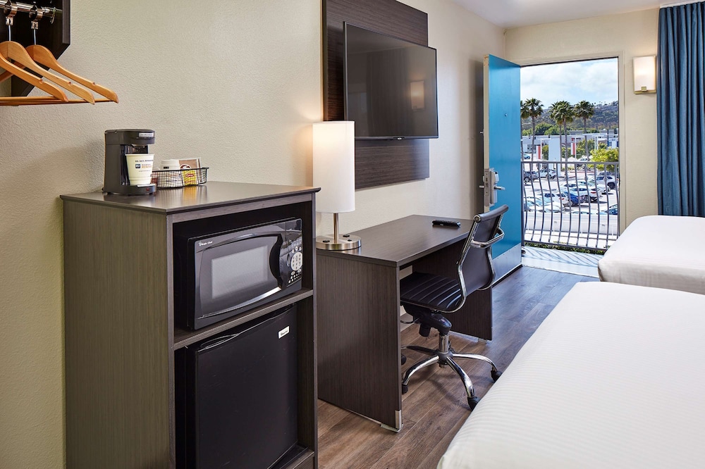 San Diego Pacific Beach Hotel 17/27