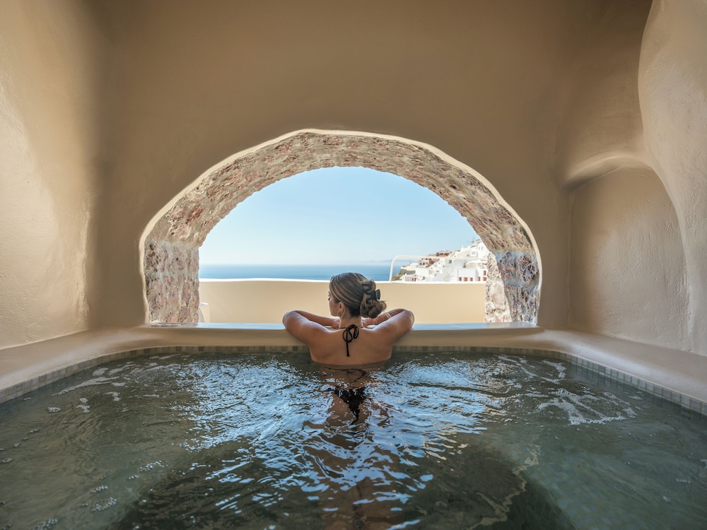 Oia Castle Luxury Suites by Art Maisons 19/50