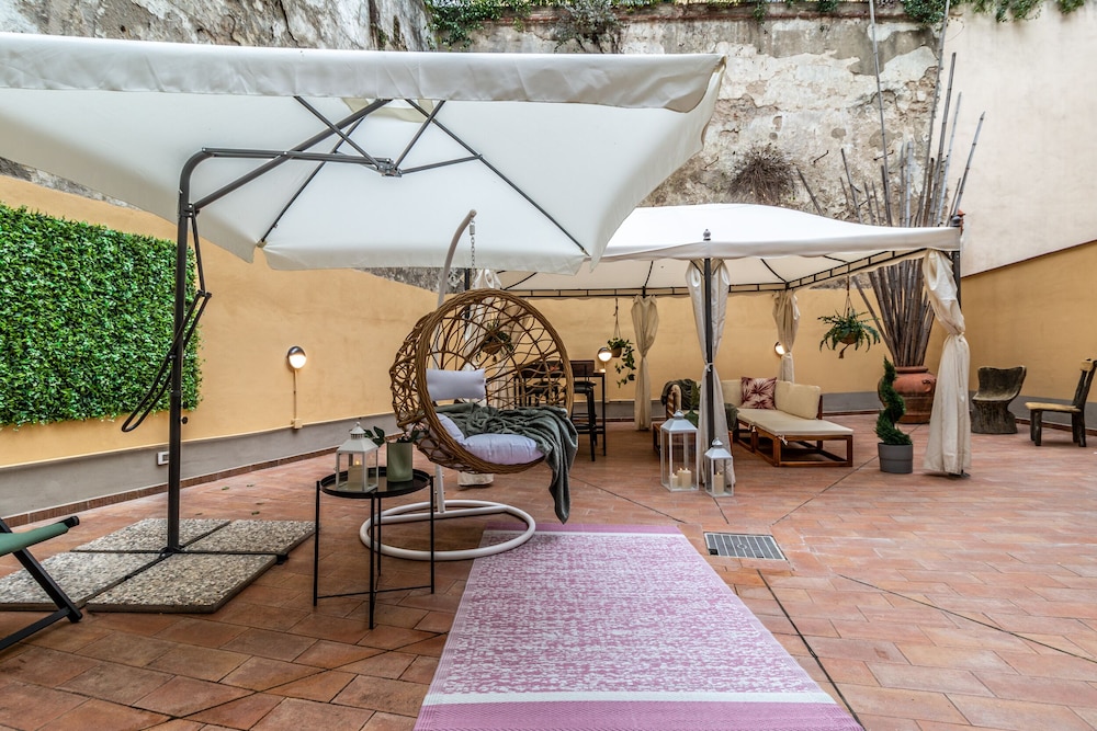 Wine Apartments Florence Vernaccia 40/50
