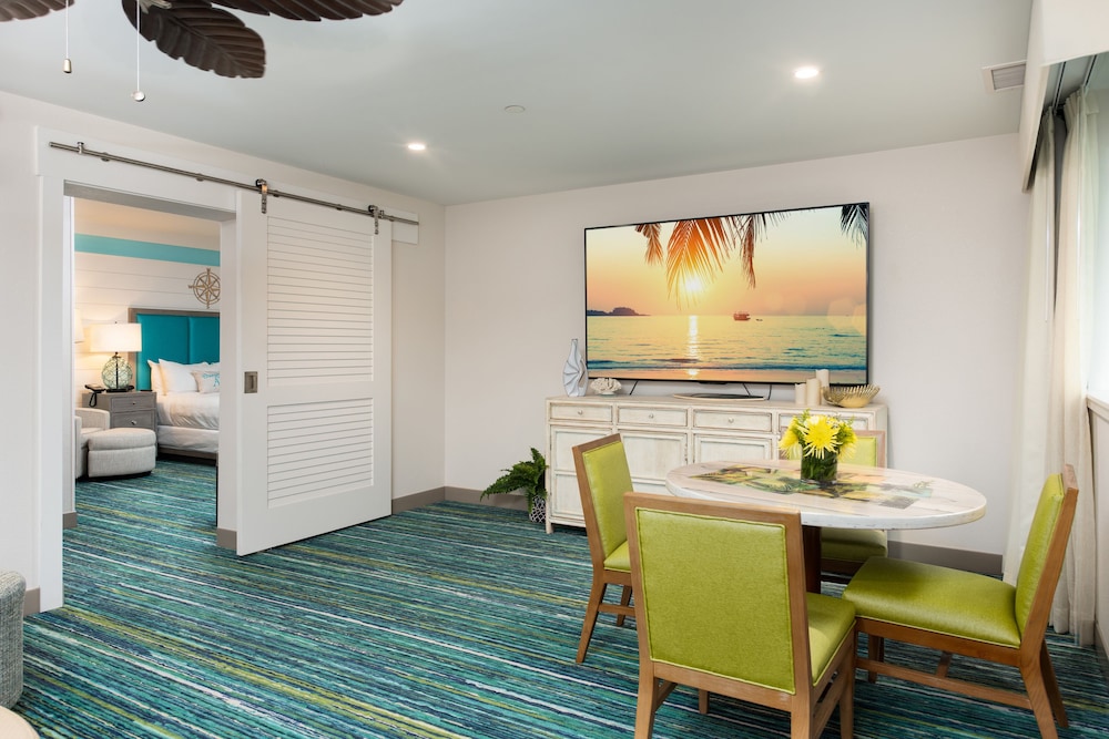 Margaritaville Resort Gatlinburg 53/75