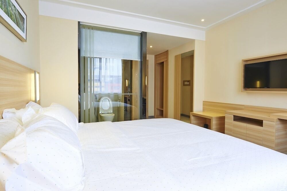 City Comfort Hotel Bukit Bintang, Kuala Lumpur 12/37