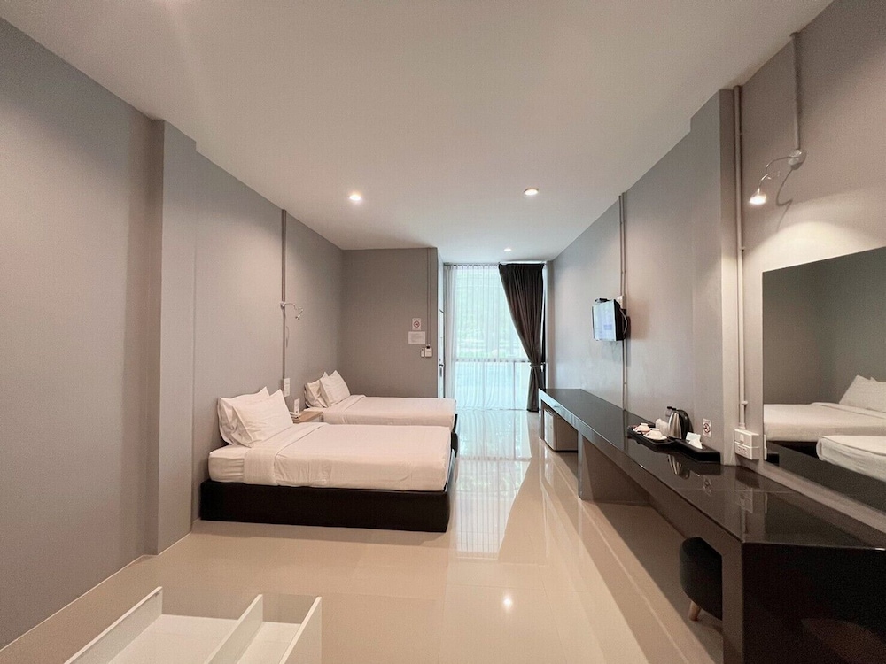 The Room at Maesai 13/40