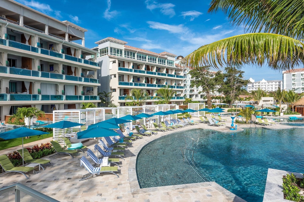 Sandals Dunn's River - Adults Only 79/89
