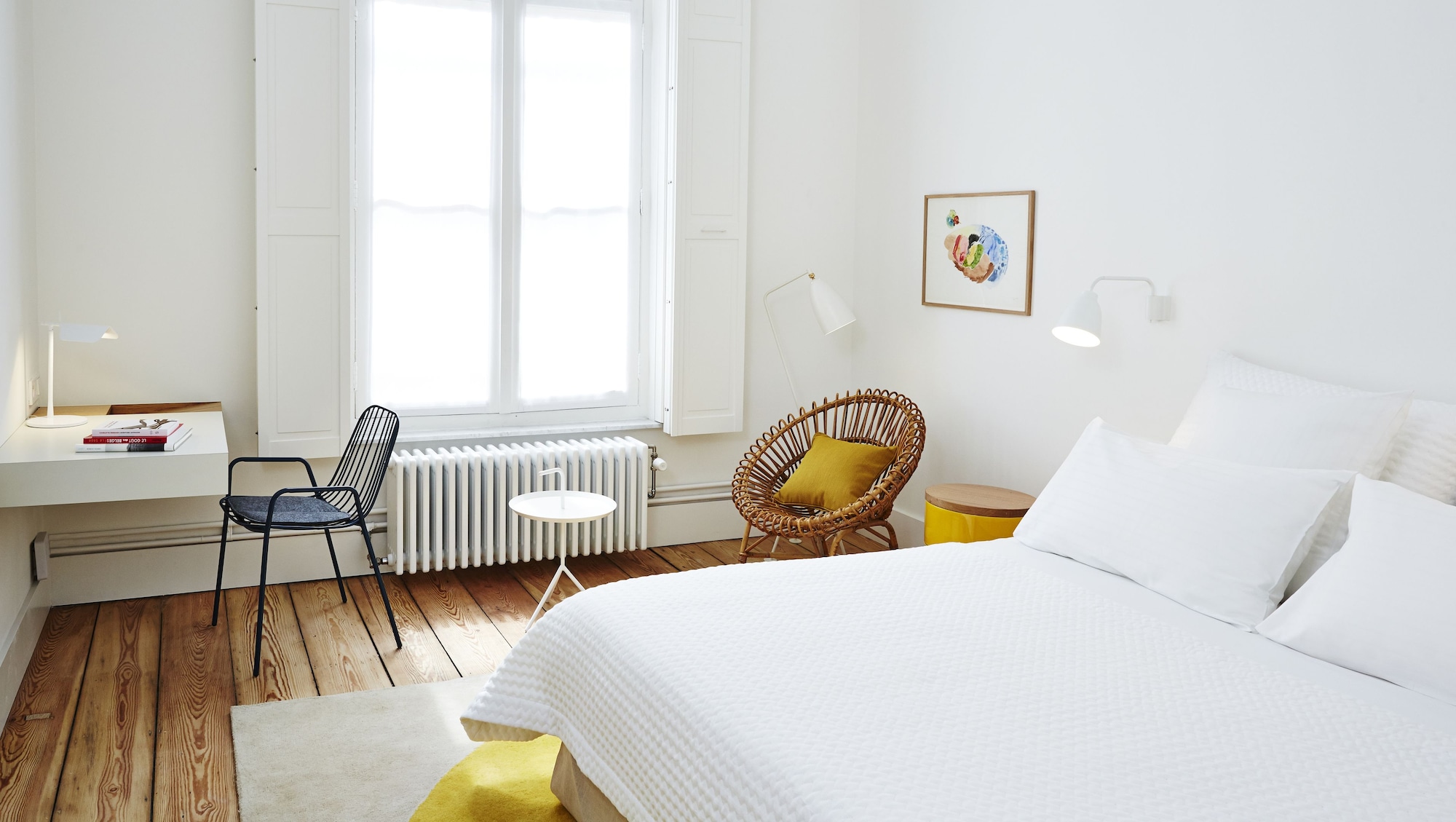 ROOM, TWIN BEDS