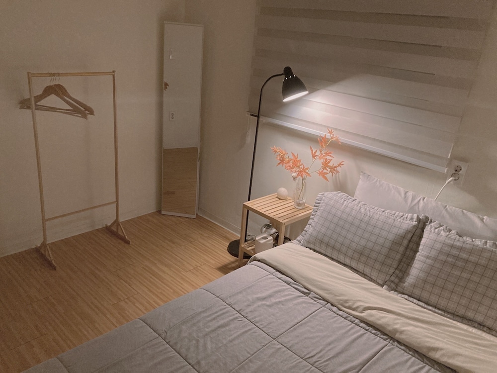 YAKOREA HOSTEL DONGDAEMUN 13/79