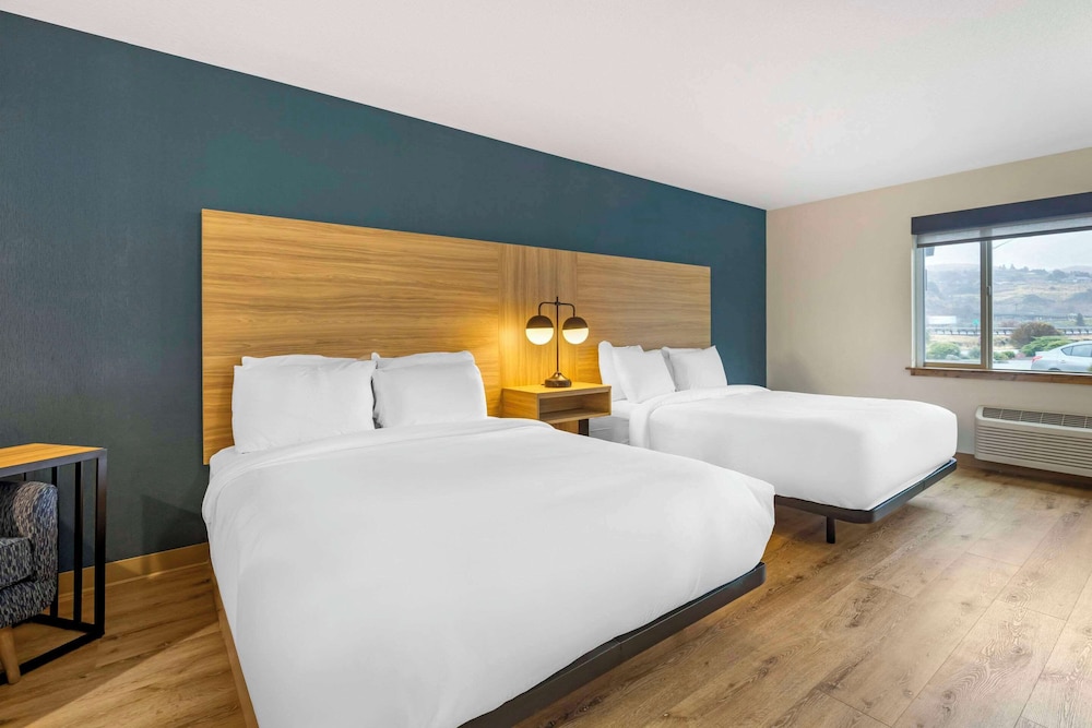 Columbia River Hotel, Ascend Hotel Collection 21/76