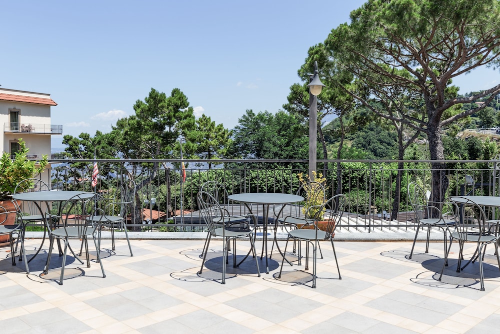 Hotel La Pergoletta 22/36