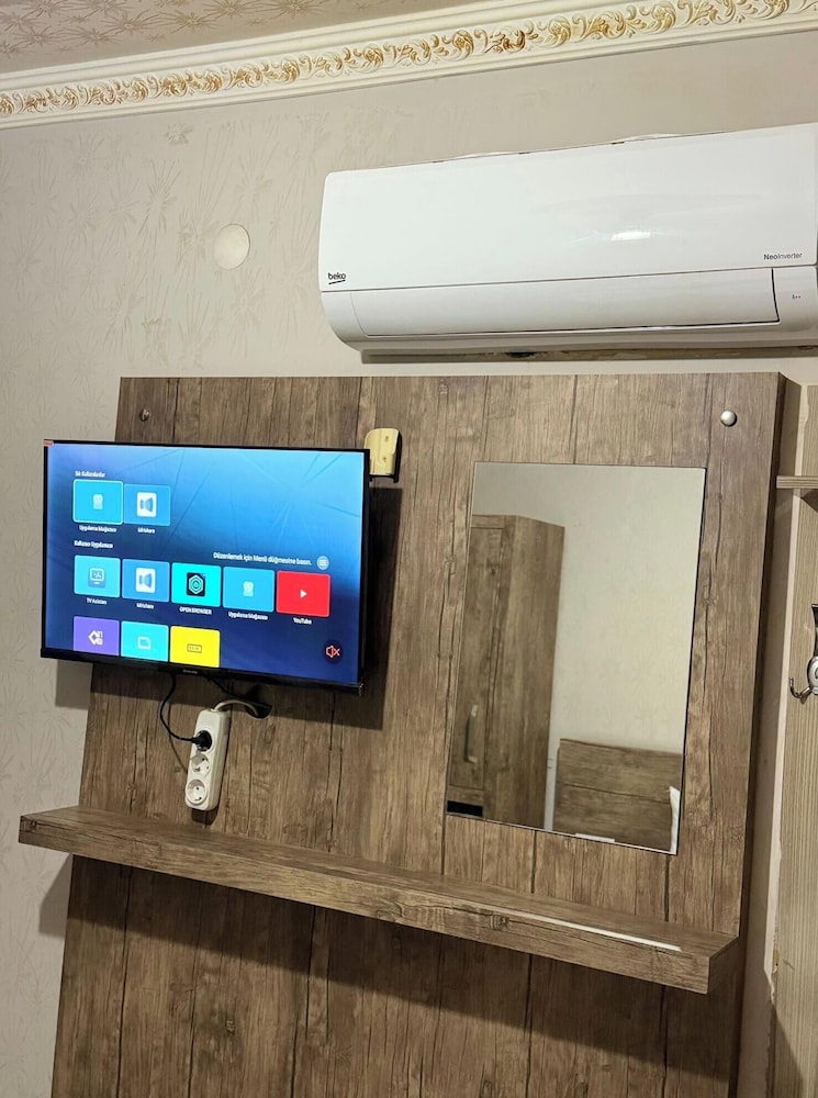 Ozgur Hotel 7/50