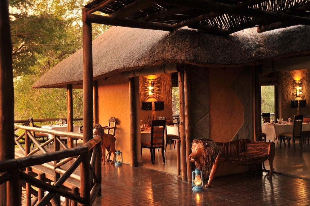 Lukimbi Safari Lodge 47/49