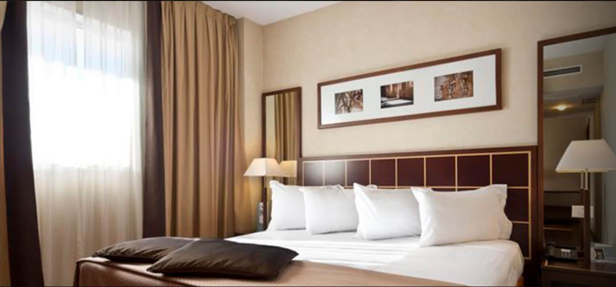 Room, Double Bed, Eurostars Toledo 2/10