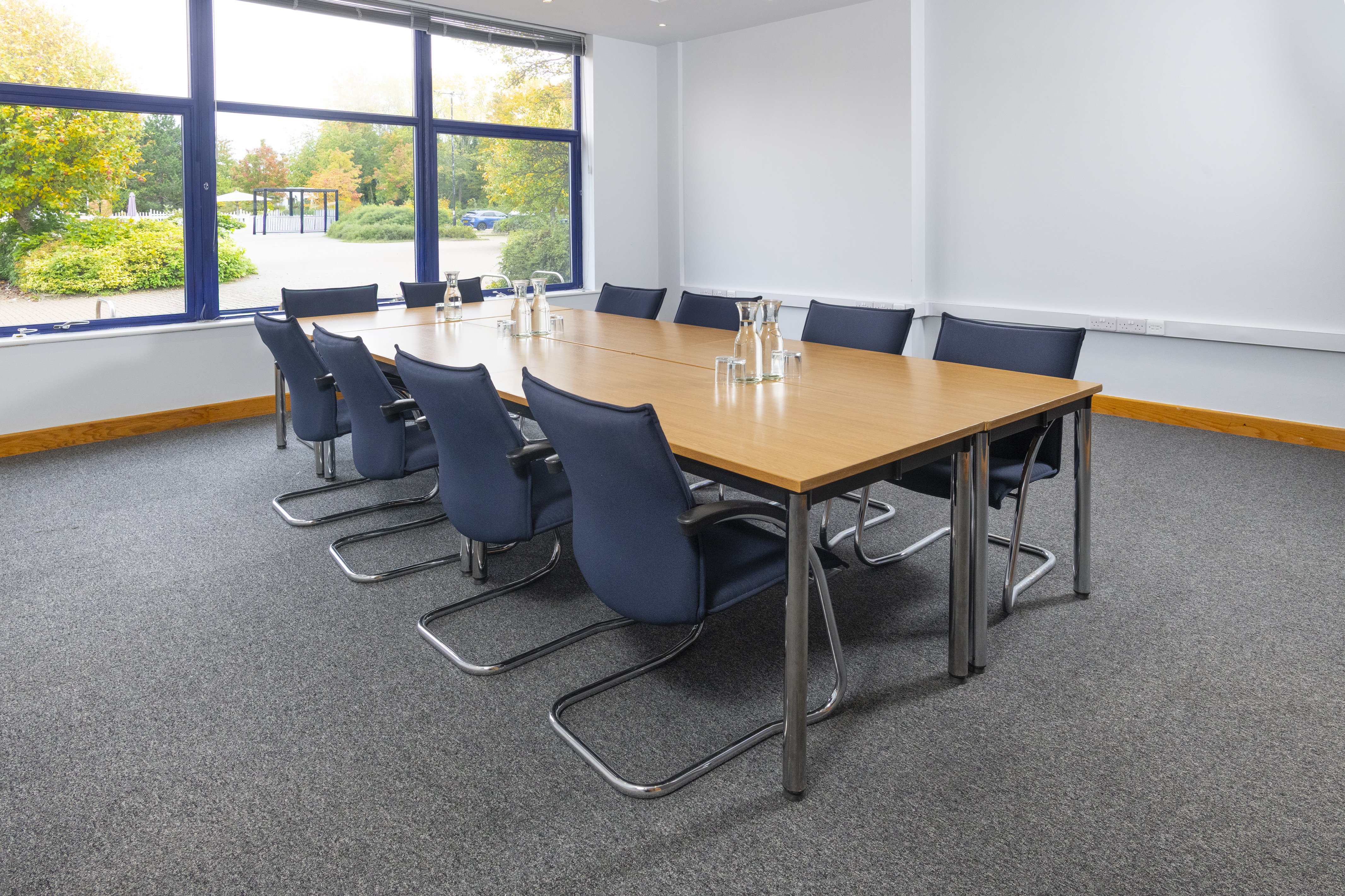 Holiday Inn Express Milton Keynes 34/46