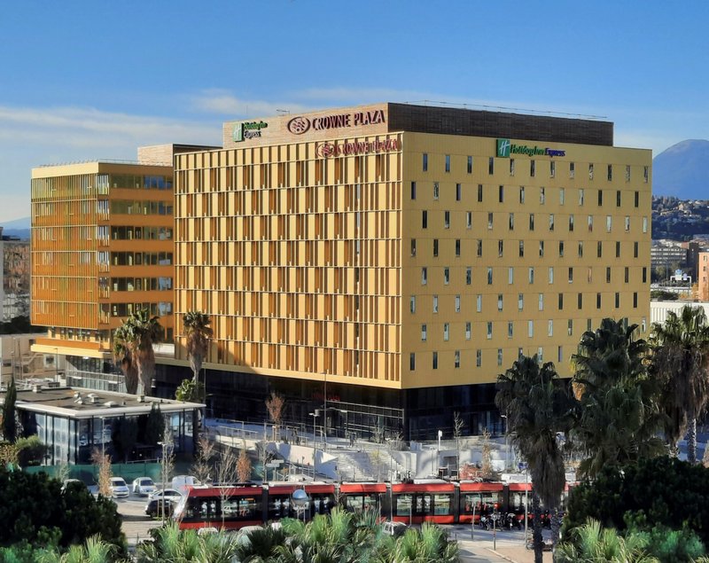 Holiday Inn Express Nice - Grand Arenas in NICE