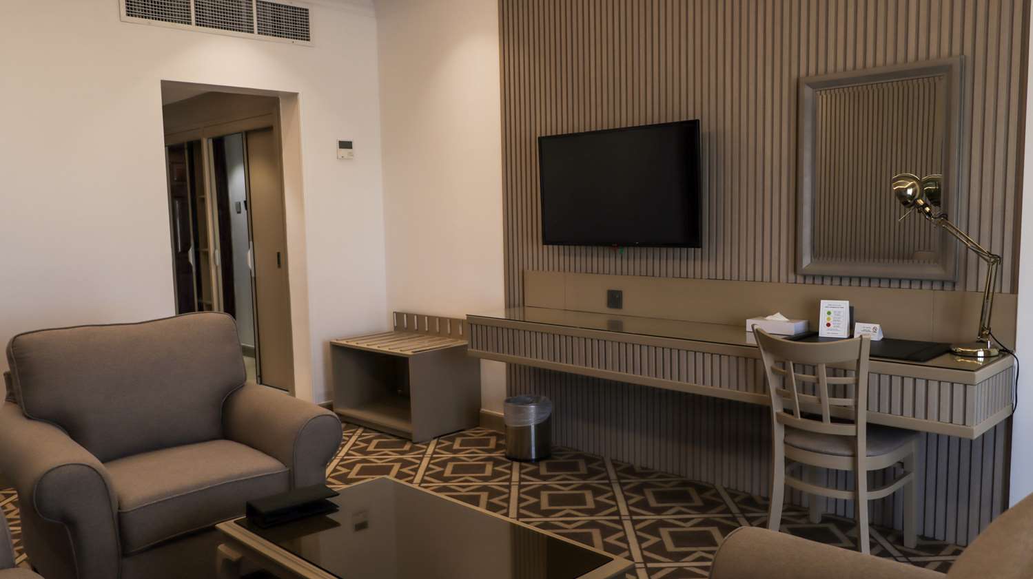فندق بيست ويسترن بلس جدة طريق المدينة(Best Western Plus Jeddah Hotel Madinah Road) 13/13
