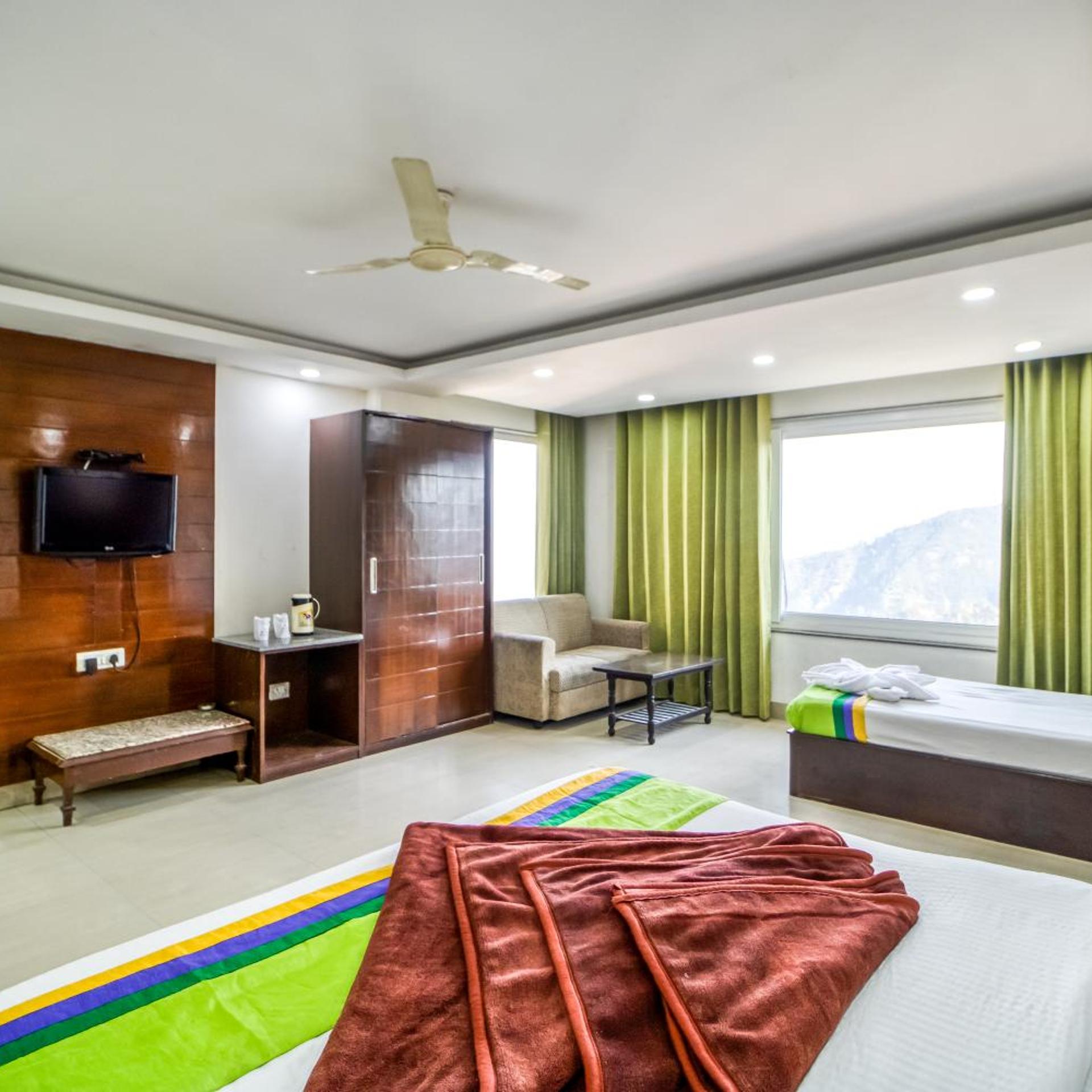 Oyo 1455 Hotel Deep 23/34