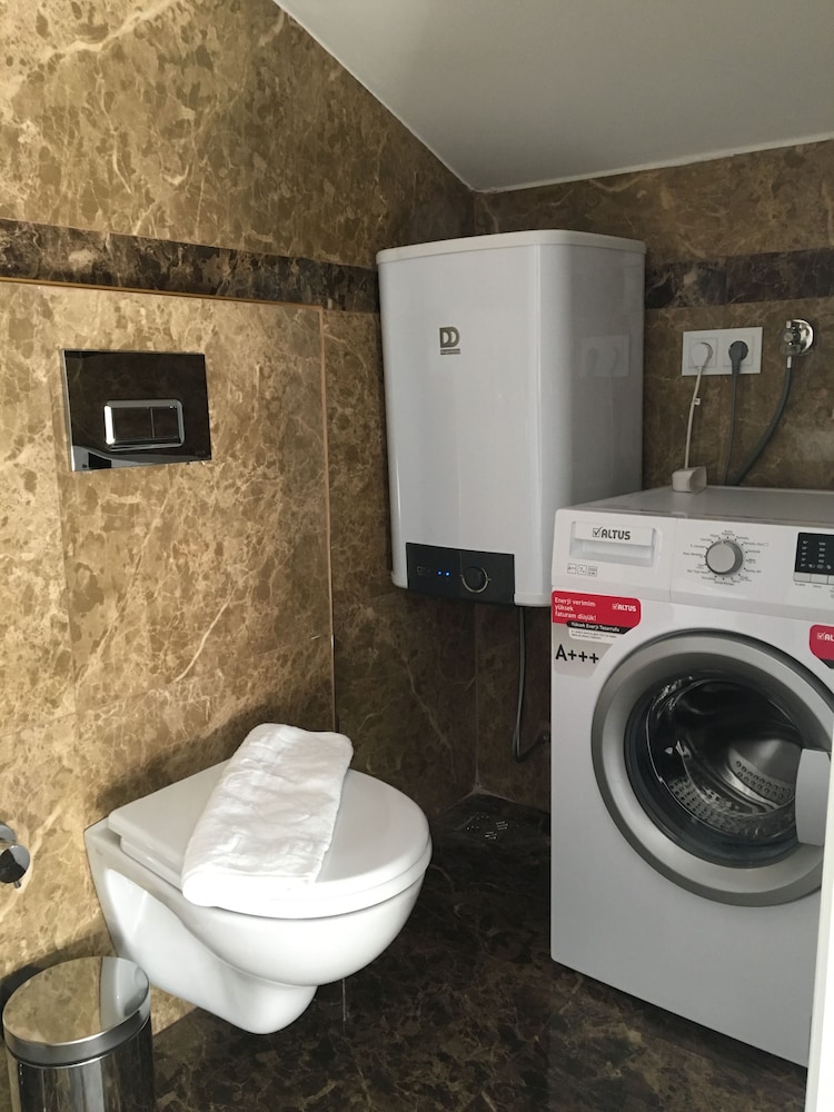Truemar Hotels & Suites 24/50