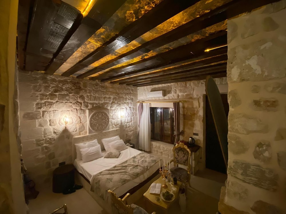 Antik Han Hotel 8/41