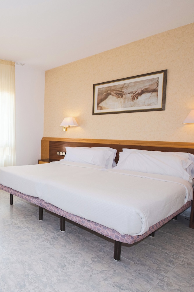 Hotel Placa 3/45