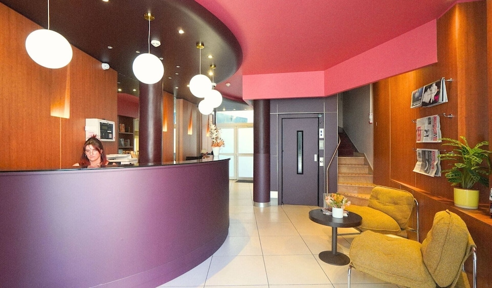 Ours Blanc Place Victor Hugo 12/67