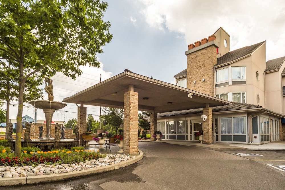Monte Carlo Inn Markham 2/68