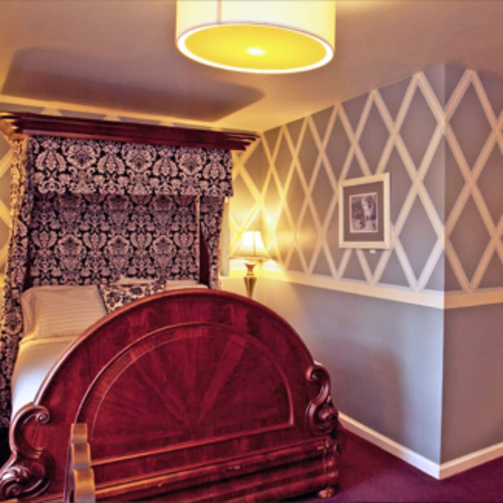 Queen Anne Bed And Breakfast 43/70