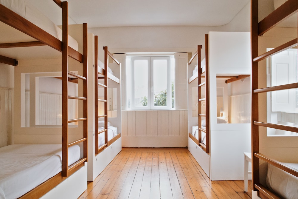 Porto Spot Hostel 35/65