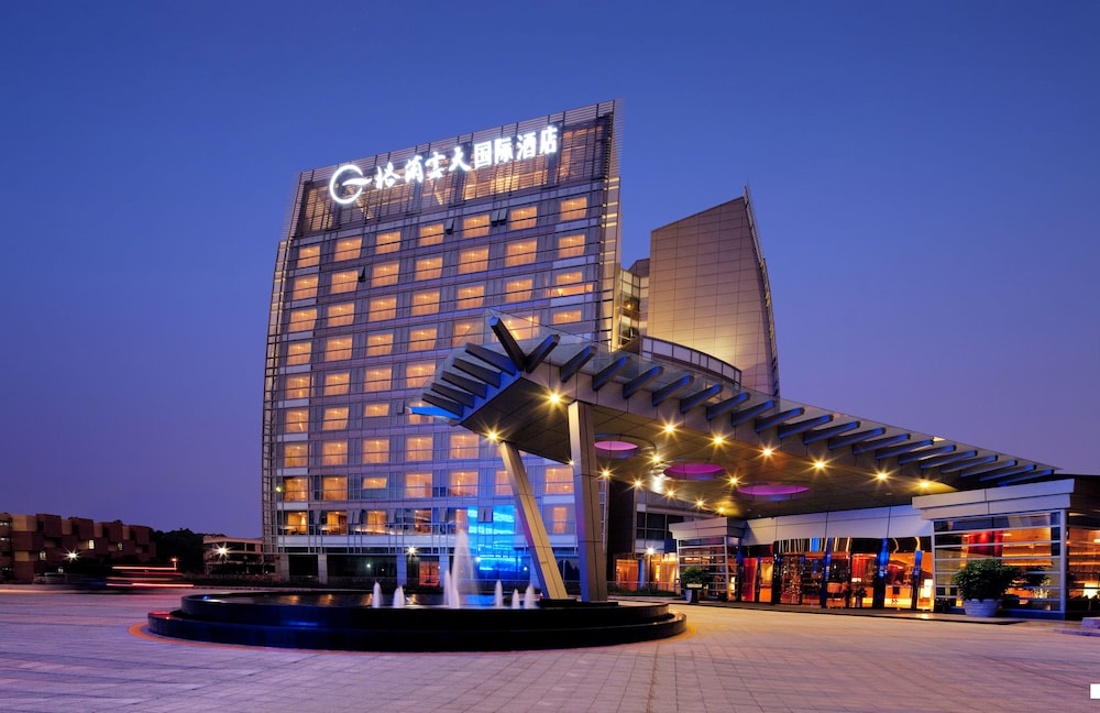 Grand Skylight International Hotel Guanlan 2/50