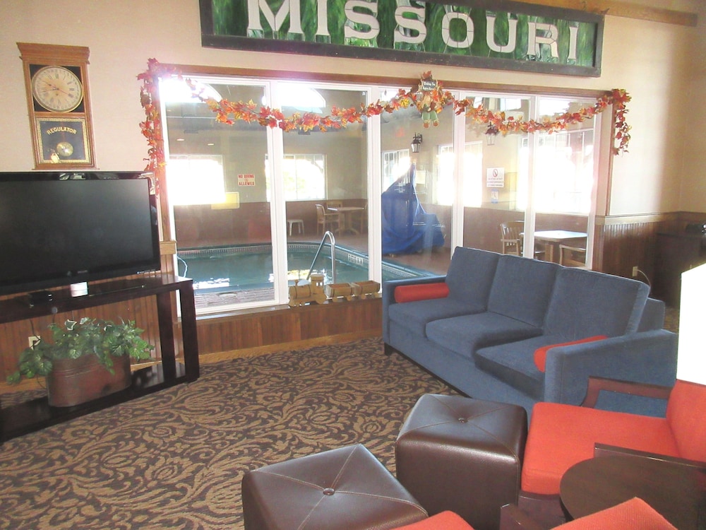 Comfort Inn Marshall Station 25/40
