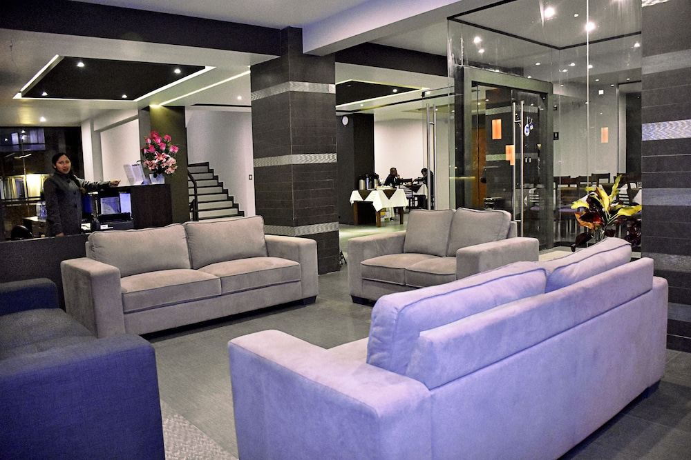 Polo Corporativo San Sebastian 28/33