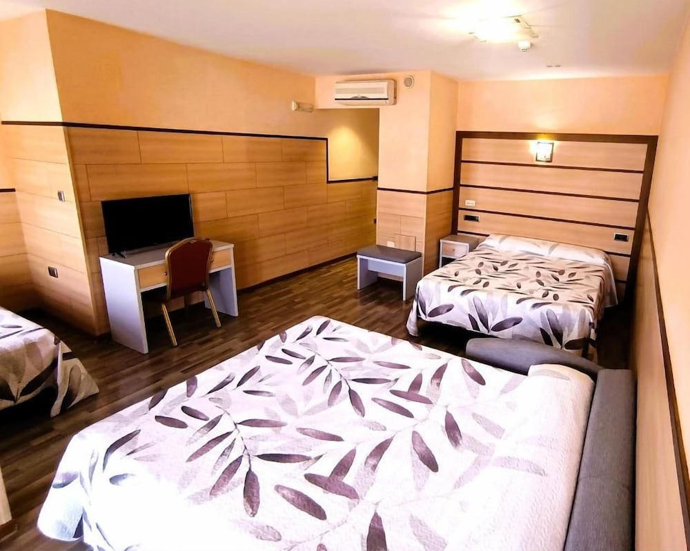 Hotel Pio XII Jumilla 16/35