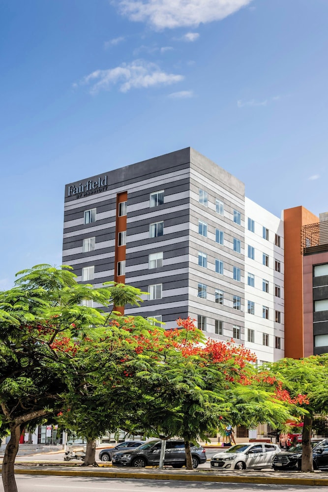 Fairfield Inn & Suites by Marriott Cancun Downtown in CANCUN