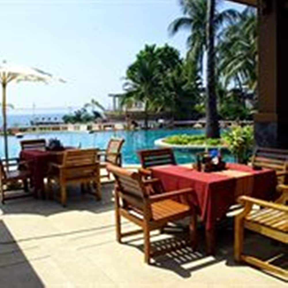 Rin Beach Resort 55/70
