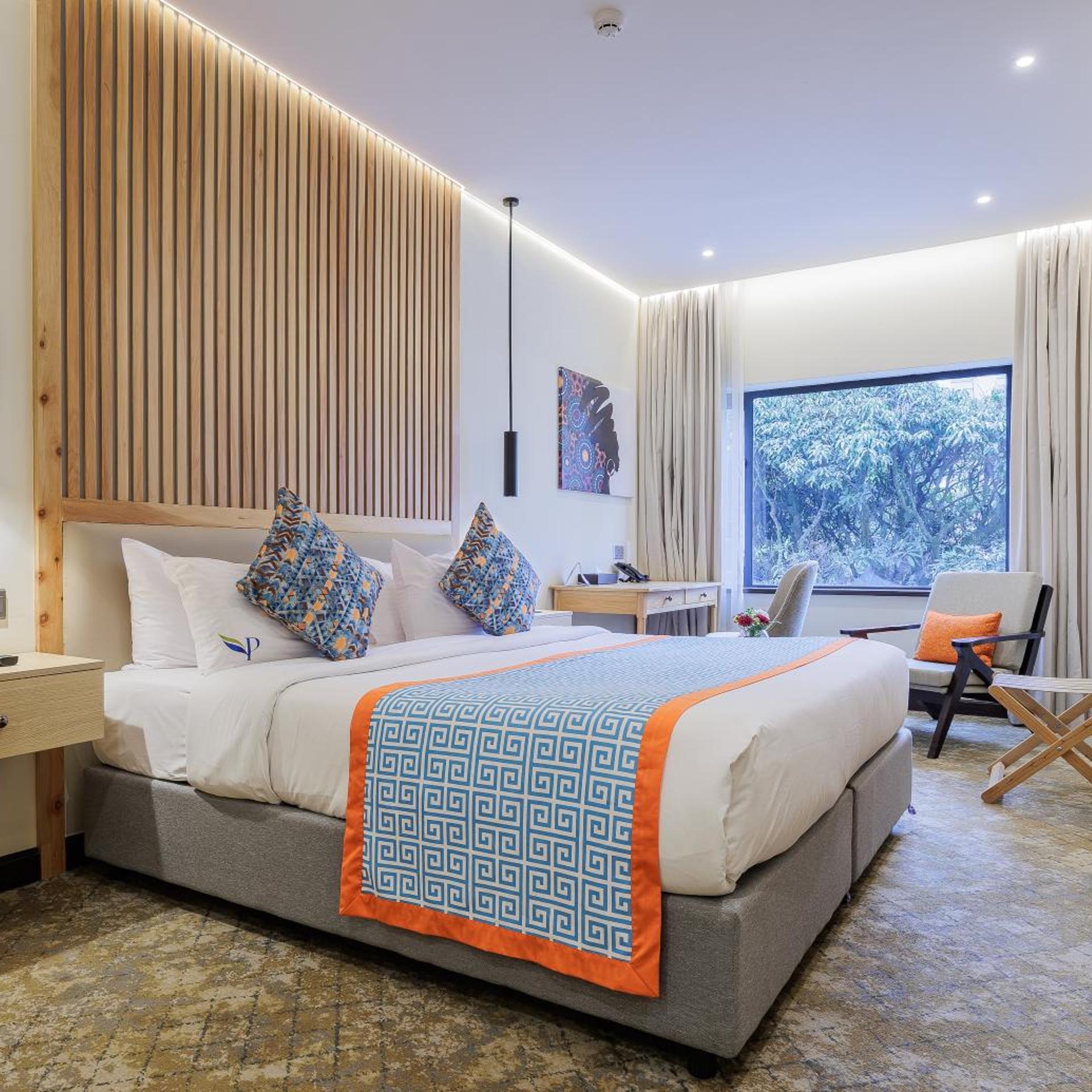 Deluxe, Double Bed