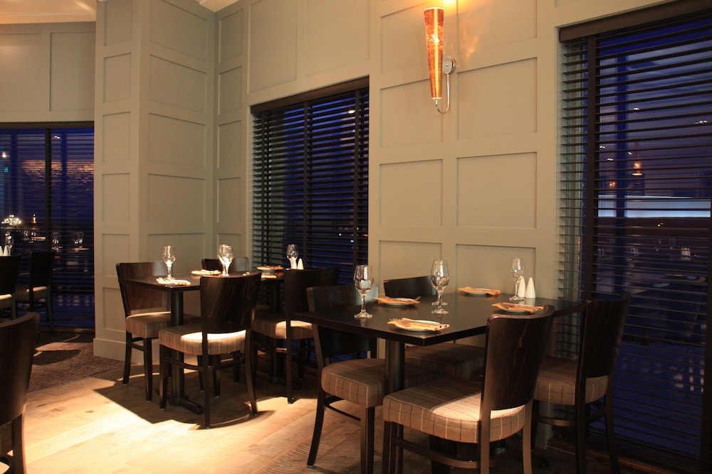 Lerwick Hotel 38/52