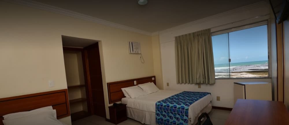 Hotel Balneario Cabo Frio 6/16